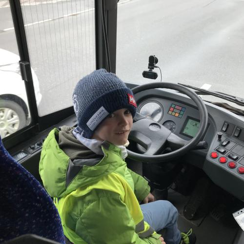 Bus 4