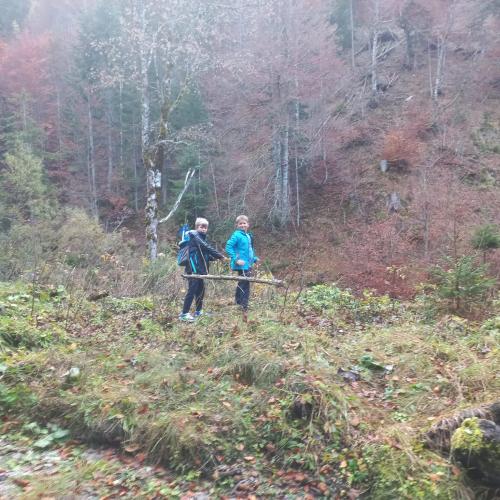 Kinder beim Wandertag