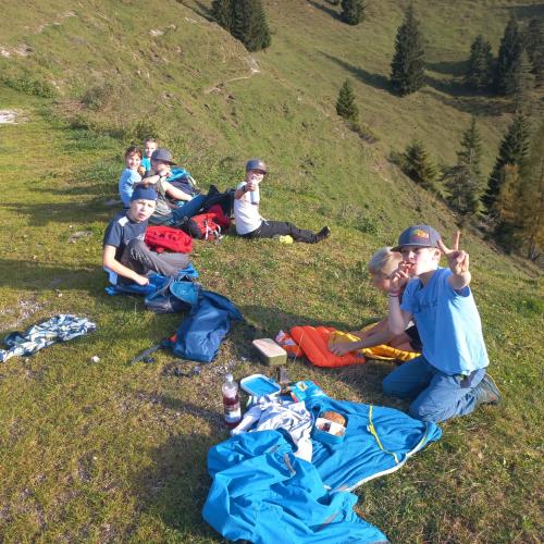 Kinder beim Wandertag