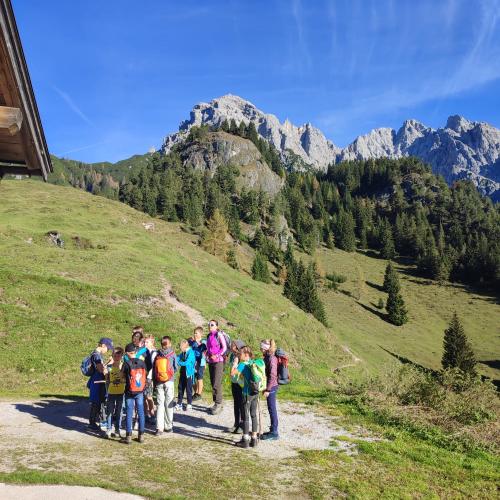 Kinder beim Wandertag