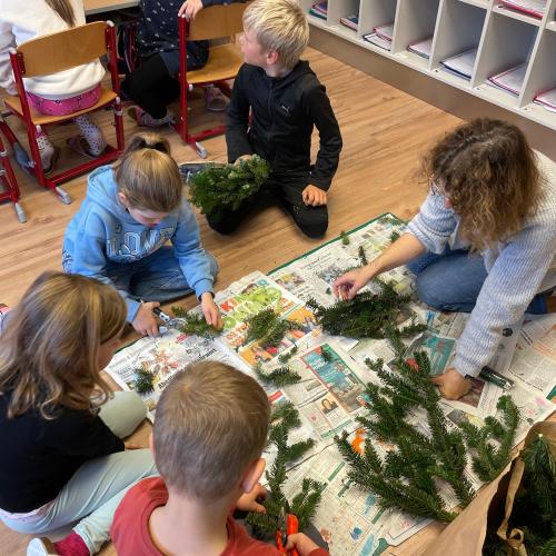Adventkranzbinden