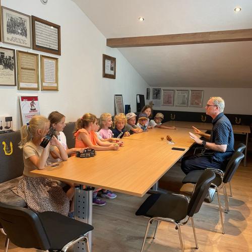 Kinder machen Percussion