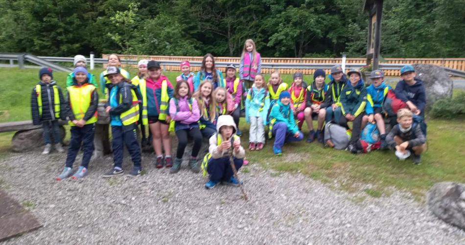 Kinder im Freien