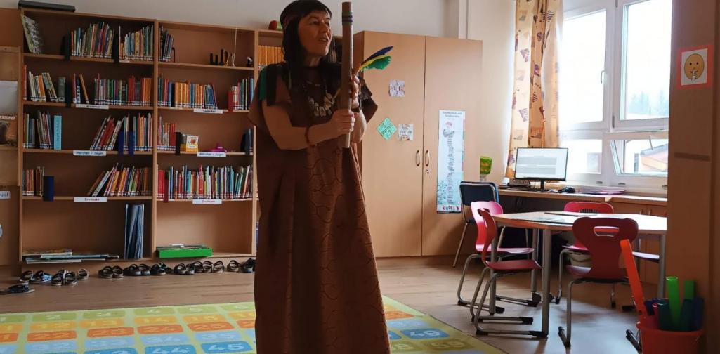 Indianermärchen mit Uschi Krahbichler